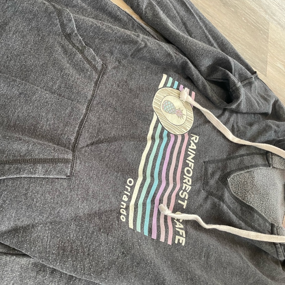 Long sleeve with hood rainforest cafe.